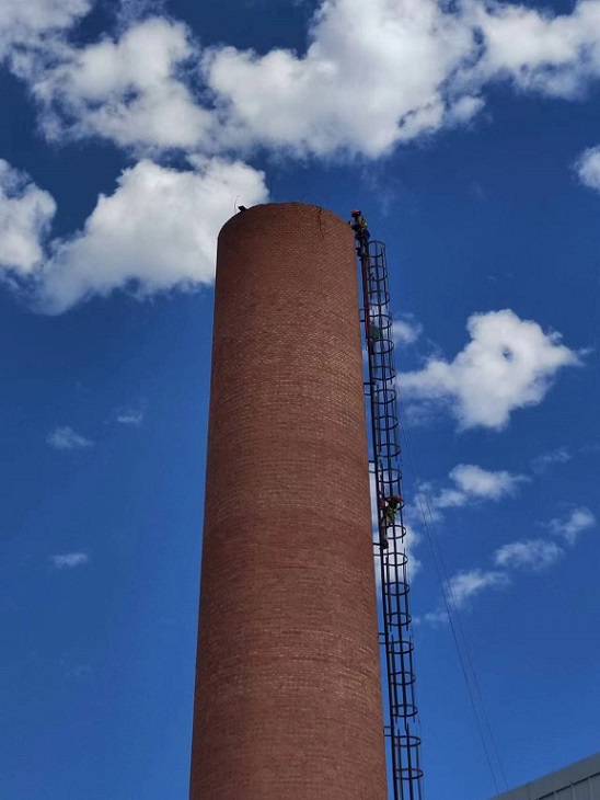 煙囪拆除公司:技藝升級(jí),安全環(huán)保與您共創(chuàng)雙贏